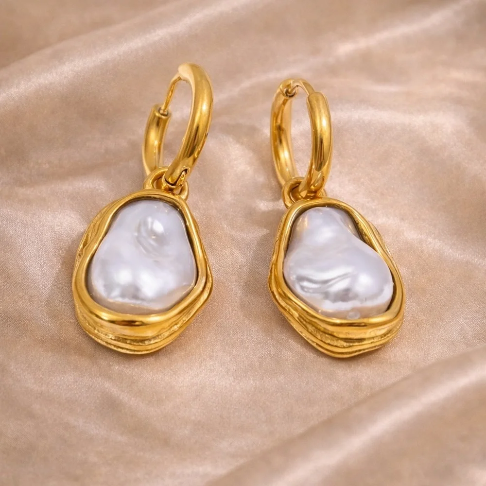 Classic Gold Pearl Earrings